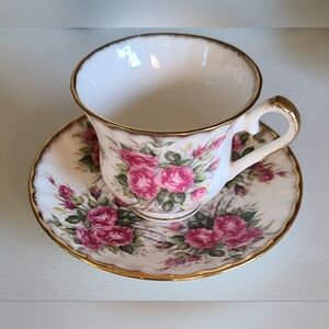Vintage teacup with saucer
